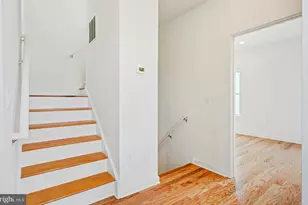 2480 Emerald St, Philadelphia, PA 19125 - Photo 18