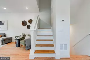 2480 Emerald St, Philadelphia, PA 19125 - Photo 2