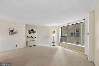 226 W Rittenhouse Square #1702, Philadelphia, PA 19103 - Photo 2