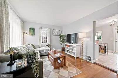 804 E Cathedral Road, Philadelphia, PA 19128 - Photo 2