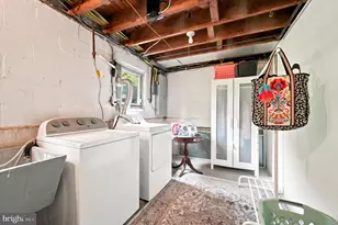 804 E Cathedral Rd, Philadelphia, PA 19128 - Photo 14
