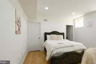 521 N 34th St, Philadelphia, PA 19104 - Photo 14
