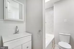 2833 S Sydenham St, Philadelphia, PA 19145 - Photo 20