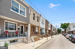 2833 S Sydenham St, Philadelphia, PA 19145 - Photo 2