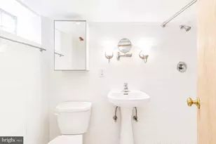 2332 Catharine St, Philadelphia, PA 19146 - Photo 48
