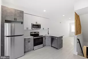1025 W Orleans St, Philadelphia, PA 19133 - Photo 4