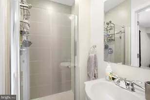 1431 Poplar St, Philadelphia, PA 19130 - Photo 18