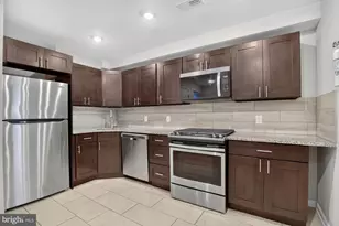 1431 Poplar St, Philadelphia, PA 19130 - Photo 8