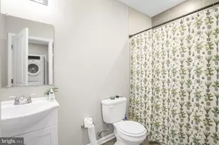 1431 Poplar St, Philadelphia, PA 19130 - Photo 12