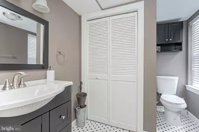 721 S 17th Street, Philadelphia, PA 19146 - Photo 26