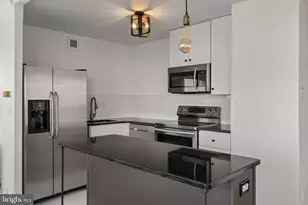224 W Rittenhouse Square, Philadelphia, PA 19103 - Photo 6