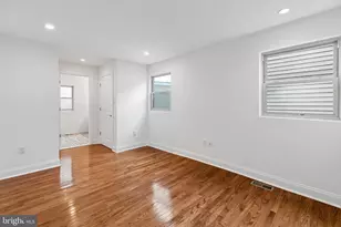 1818 S 4th St, Philadelphia, PA 19148 - Photo 16