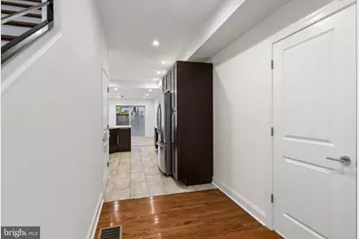 1818 S 4th Street, Philadelphia, PA 19148 - Photo 10