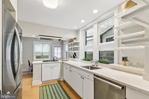 726 Fitzwater St, Philadelphia, PA 19147 - Photo 8