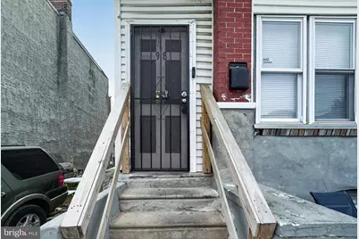 918 W Rockland Street, Philadelphia, PA 19141 - Photo 4