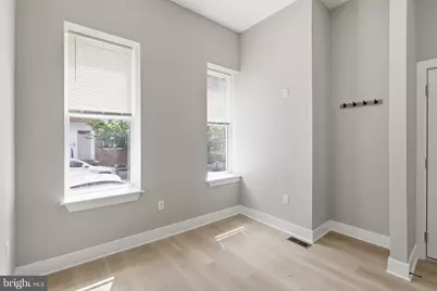856 N 19th Street #1, Philadelphia, PA 19130 - Photo 6