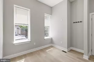 856 N 19th St, Philadelphia, PA 19130 - Photo 6