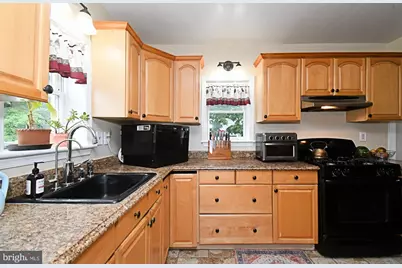 8611 Tiona Street, Philadelphia, PA 19128 - Photo 10