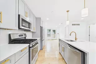 2646 Manton St, Philadelphia, PA 19146 - Photo 6