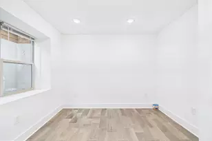 2646 Manton St, Philadelphia, PA 19146 - Photo 10