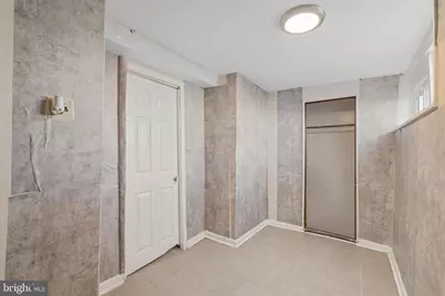 6745 Paschall Avenue, Philadelphia, PA 19142 - Photo 32