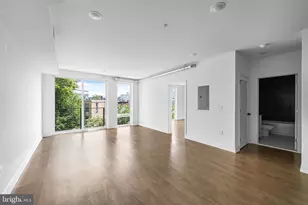 1614 Ridge Ave, Philadelphia, PA 19130 - Photo 2