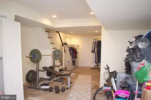 1128 Atwood Rd, Philadelphia, PA 19151 - Photo 28