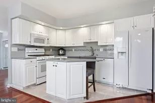 9223 Marsden St, Philadelphia, PA 19114 - Photo 10