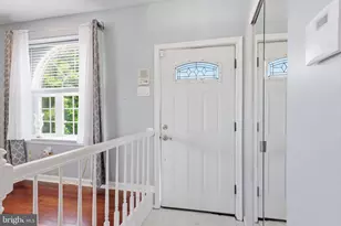9223 Marsden St, Philadelphia, PA 19114 - Photo 4
