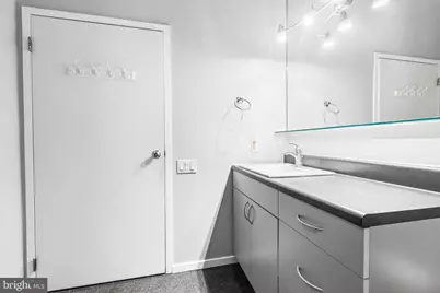 182 Gay Street #802, Philadelphia, PA 19128 - Photo 18