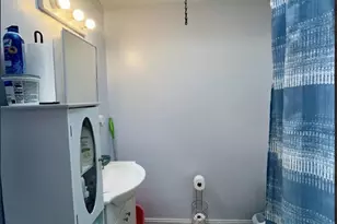 6067 Cedarhurst St, Philadelphia, PA 19143 - Photo 6
