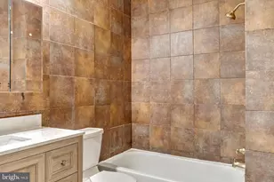 1726 Bainbridge St, Philadelphia, PA 19146 - Photo 26