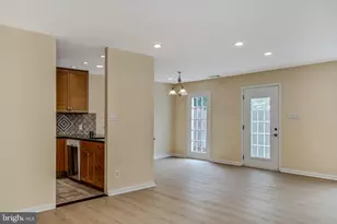 1726 Bainbridge St, Philadelphia, PA 19146 - Photo 6