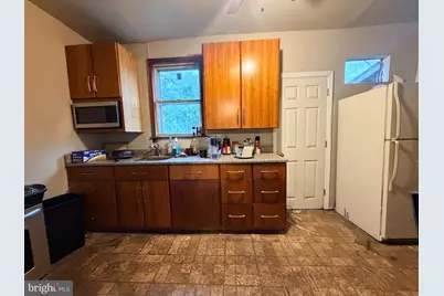 132 Delphine Street, Philadelphia, PA 19120 - Photo 4
