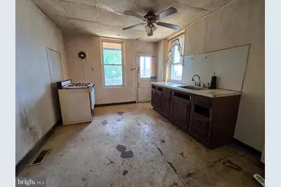 562 Martin Street, Philadelphia, PA 19128 - Photo 10