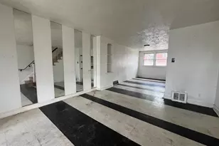 1412 E Sharpnack St, Philadelphia, PA 19150 - Photo 4