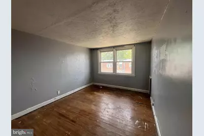 1412 E Sharpnack Street, Philadelphia, PA 19150 - Photo 8