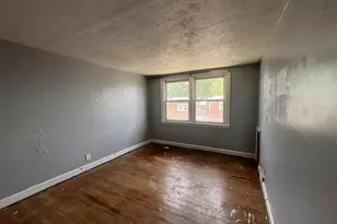 1412 E Sharpnack St, Philadelphia, PA 19150 - Photo 8