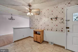 7803 Anita Dr, Philadelphia, PA 19111 - Photo 10