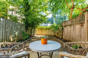 623 Lombard St, Philadelphia, PA 19147 - Photo 26
