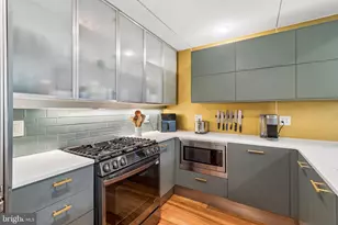 151 W Laurel St, Philadelphia, PA 19123 - Photo 16