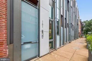 151 W Laurel St, Philadelphia, PA 19123 - Photo 4