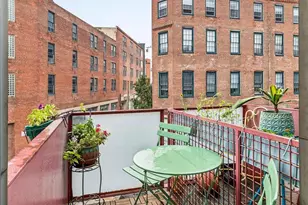 151 W Laurel St, Philadelphia, PA 19123 - Photo 12
