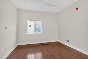 1802 E Huntingdon St, Philadelphia, PA 19125 - Photo 6