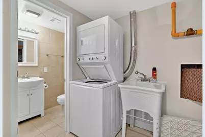 1802 E Huntingdon Street, Philadelphia, PA 19125 - Photo 18