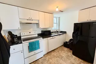 1209 Locust St, Philadelphia, PA 19107 - Photo 4