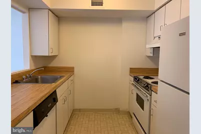 1209 Locust Street #3F, Philadelphia, PA 19107 - Photo 10
