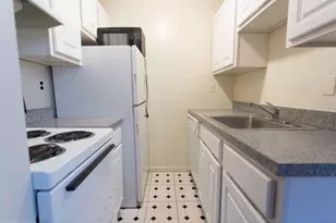 727 Spruce St, Philadelphia, PA 19106 - Photo 4