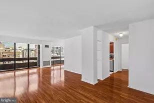 1326 Spruce St, Philadelphia, PA 19107 - Photo 1
