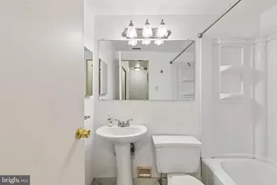 130-36 N Bread Street #226, Philadelphia, PA 19106 - Photo 10